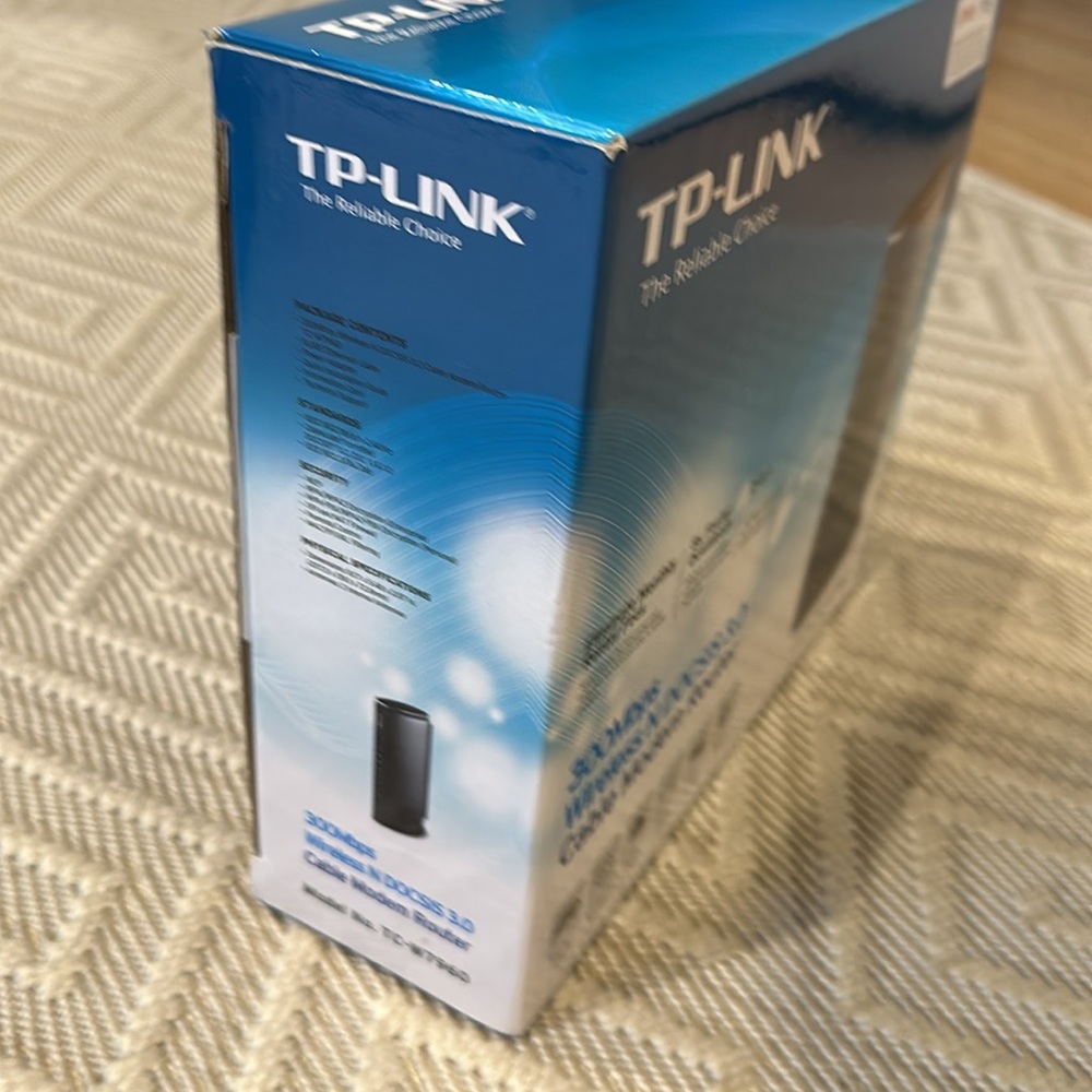 TP-LINK Wireless Cable Modem Router *new in box - Picture 2 of 4